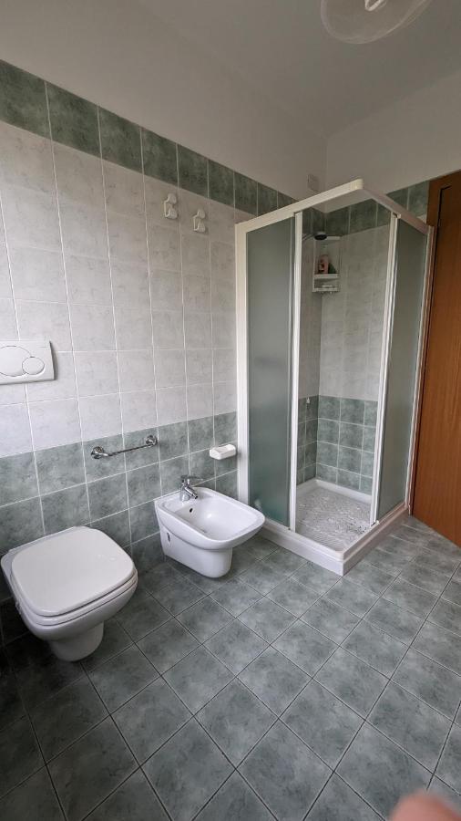 Apartamento Terrazza Di Garda - Regarda Travel Exterior foto