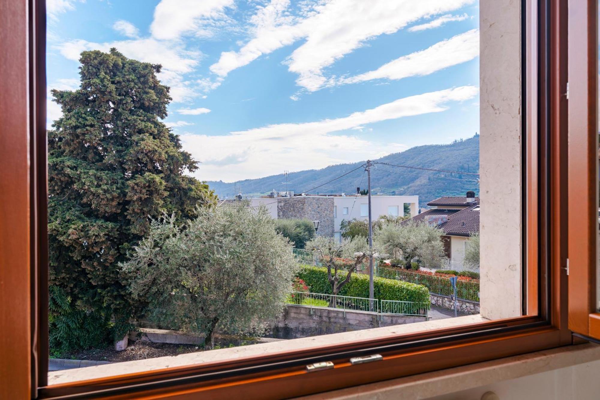 Apartamento Terrazza Di Garda - Regarda Travel Exterior foto
